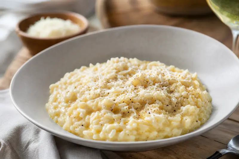 Le risotto devient collant au lieu d'être crémeux : les erreurs à corriger pour un résultat parfait